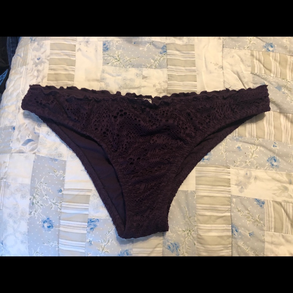 Matching bathing suit never worn burgundy